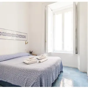 https://il-sole-di-montesanto-bb.hotels-amalfi.com